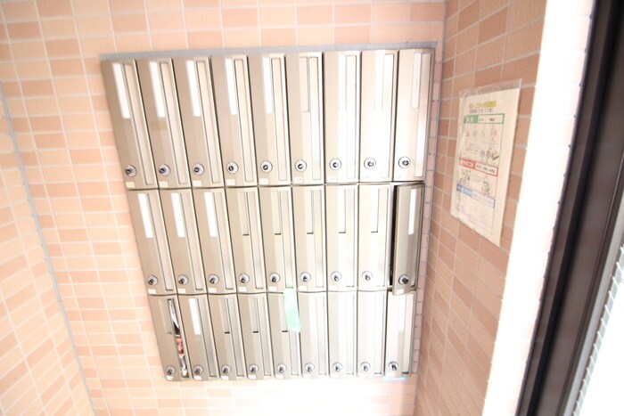 物件外観写真6　(建物設備)