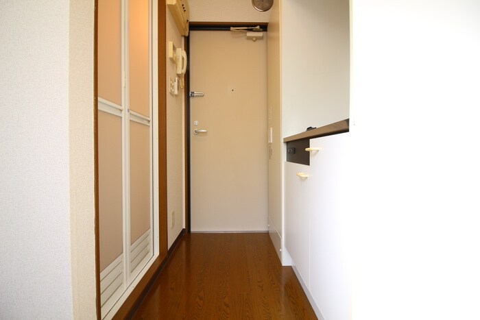 物件内観写真15　(廊下)
