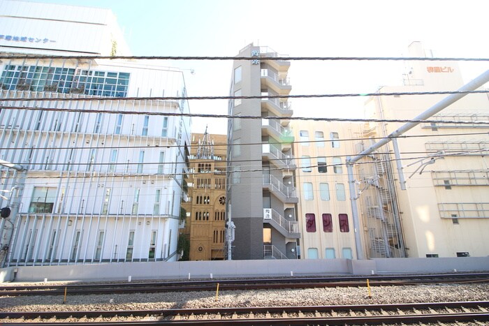 物件内観写真18　(室内からの展望)