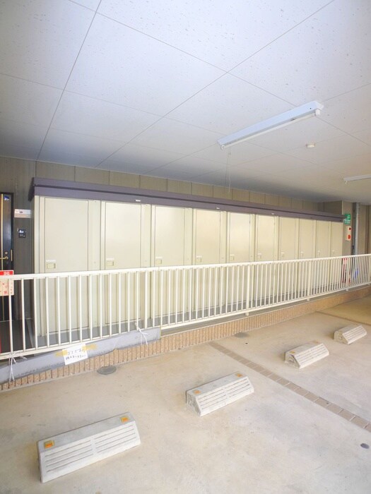 物件外観写真6　(建物設備)