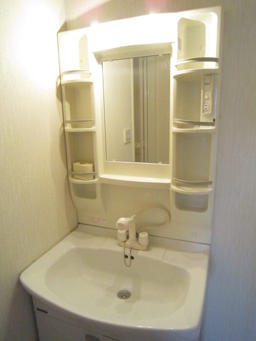 物件内観写真10　(洗面)