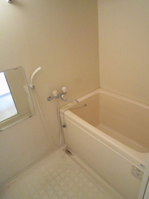 物件内観写真12　(バス／シャワールーム等)