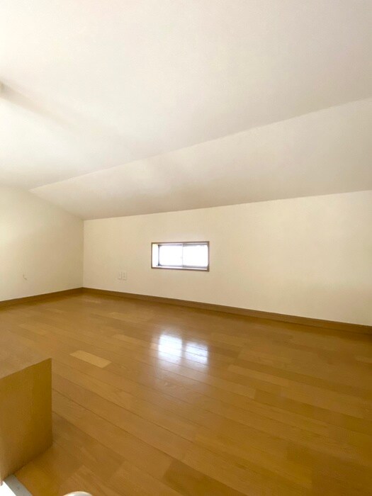 物件内観写真11　(ロフト)