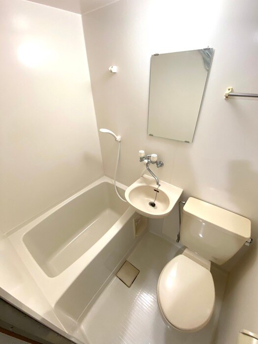 物件内観写真16　(バス／シャワールーム等)