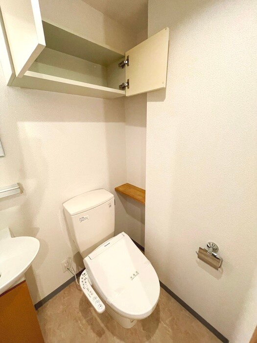 物件内観写真14　(トイレ)