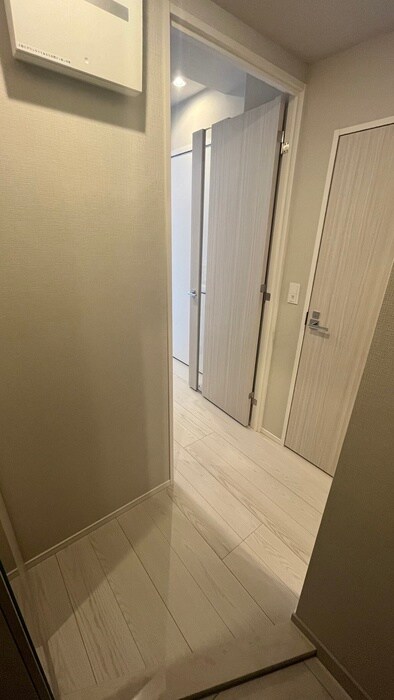 物件内観写真18　(廊下)