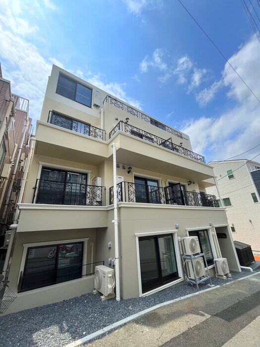 Ｃｅｌｅｓｔｉａ西早稲田の物件外観写真