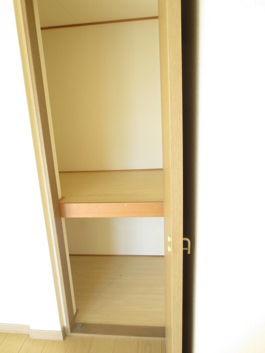 物件内観写真9　(収納)