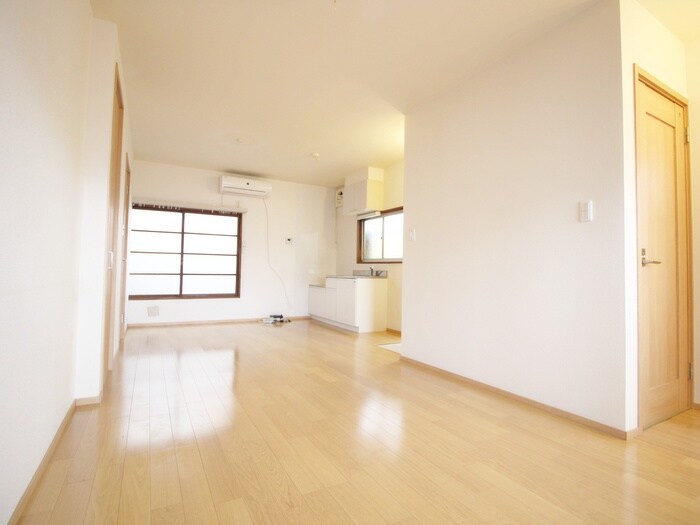 物件内観写真8　(居室)