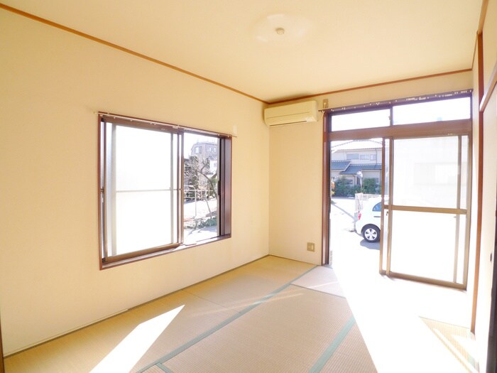 物件内観写真7　(居室)