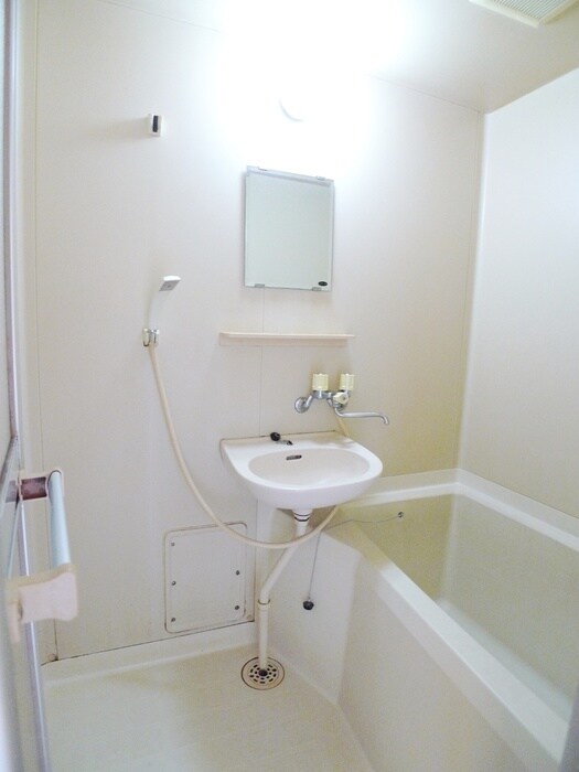 物件内観写真11　(バス／シャワールーム等)