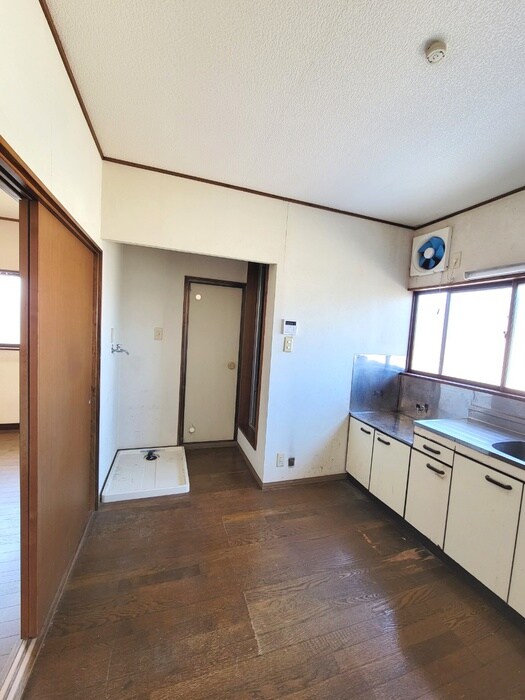 物件内観写真12　(廊下)