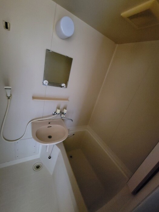 物件内観写真13　(バス／シャワールーム等)