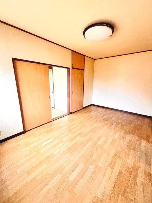 物件内観写真21　(居室)