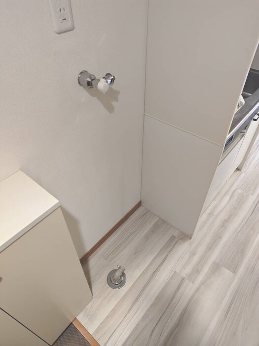 物件内観写真16　(洗濯機置場)