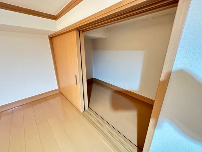 物件内観写真17　(収納)