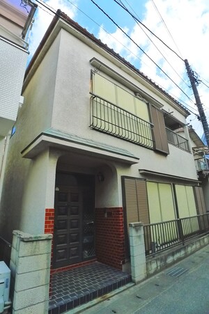 田村貸家外観写真