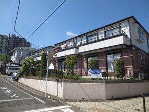 プレステ－ジ稲城1号棟外観写真