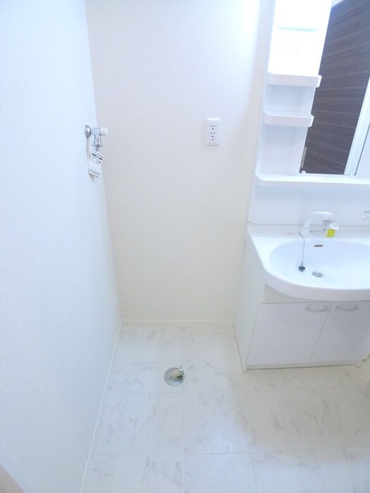 物件内観写真19　(洗濯機置場)