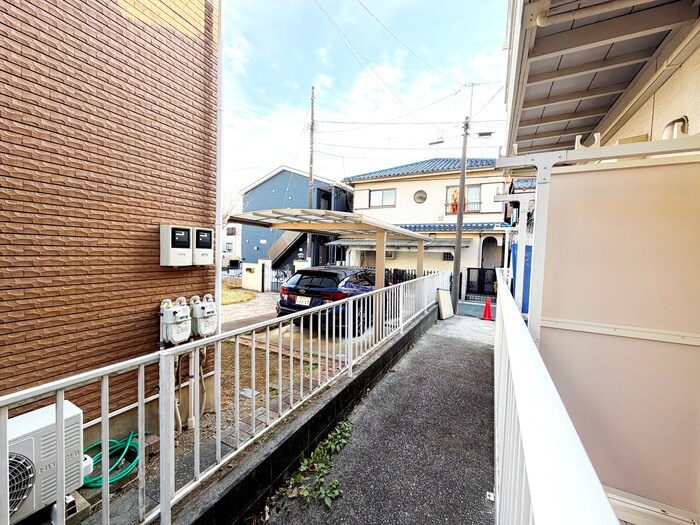 物件内観写真18　(室内からの展望)