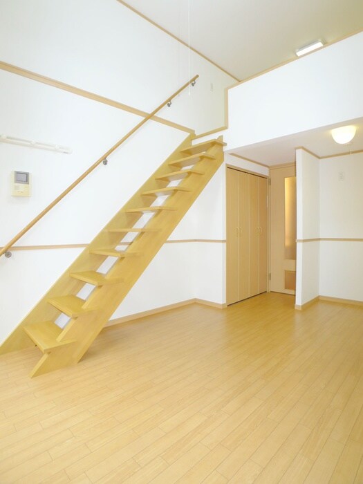 物件内観写真7　(居室)