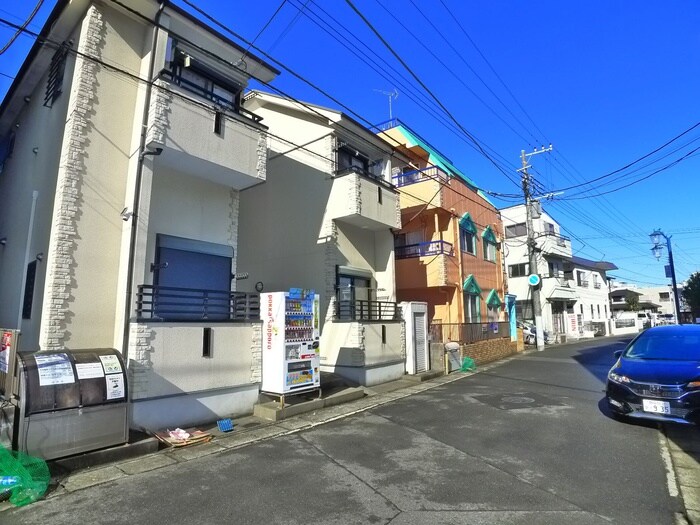 物件外観写真3　(周辺環境)