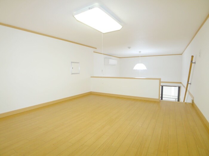 物件内観写真10　(ロフト)