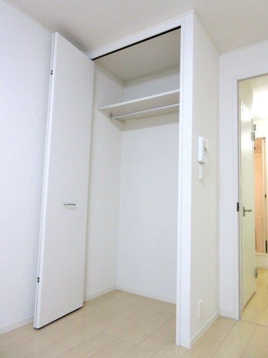 物件内観写真11　(収納)