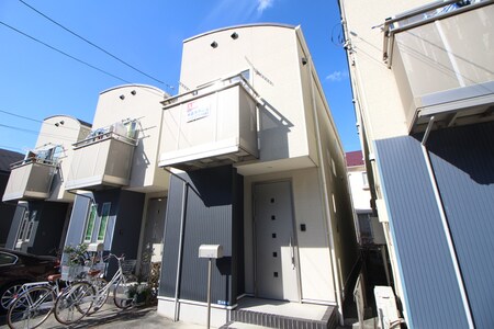 中央林間西5丁目11貸家　C棟外観写真