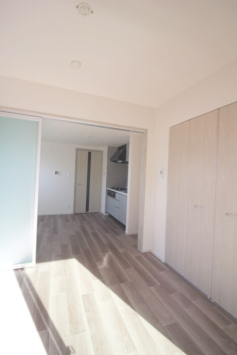 物件内観写真9　(居室)