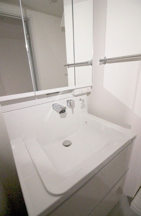 物件内観写真13　(洗面)