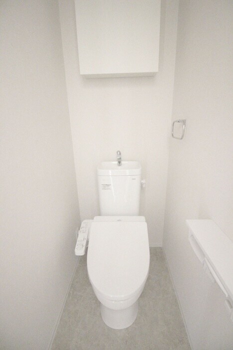 物件内観写真14　(トイレ)