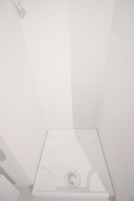 物件内観写真15　(洗濯機置場)