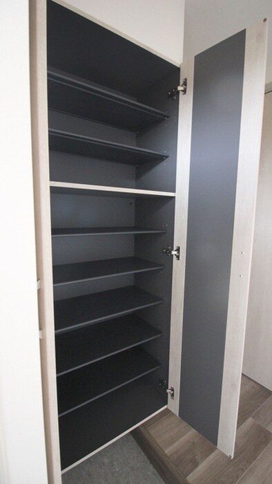 物件内観写真16　(靴箱)