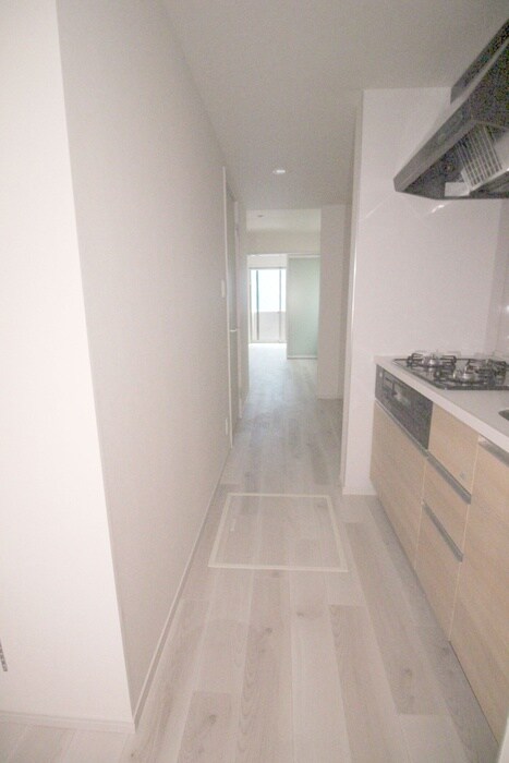 物件内観写真18　(廊下)