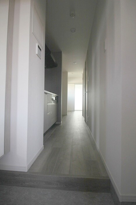 物件内観写真19　(廊下)