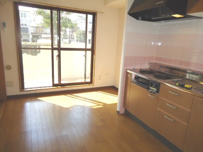 物件内観写真8　(キッチン)