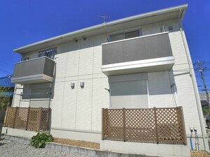 フラワ－コ－ト外観写真