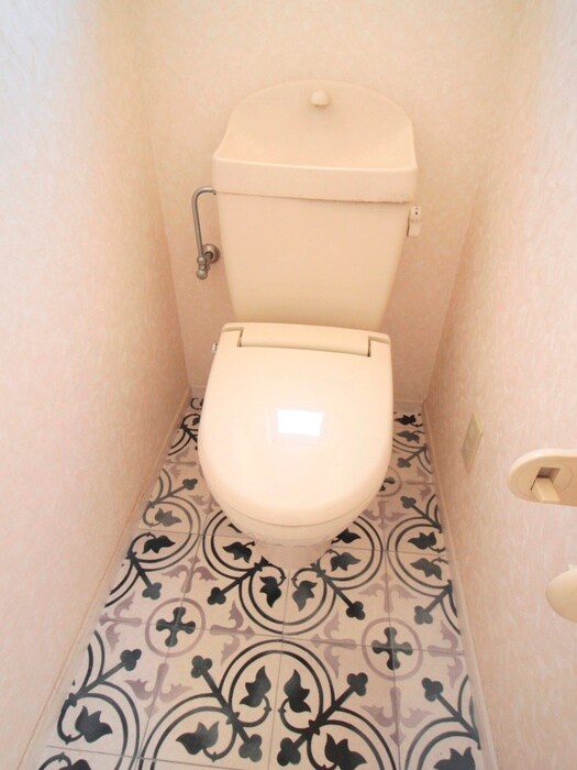 物件内観写真11　(トイレ)