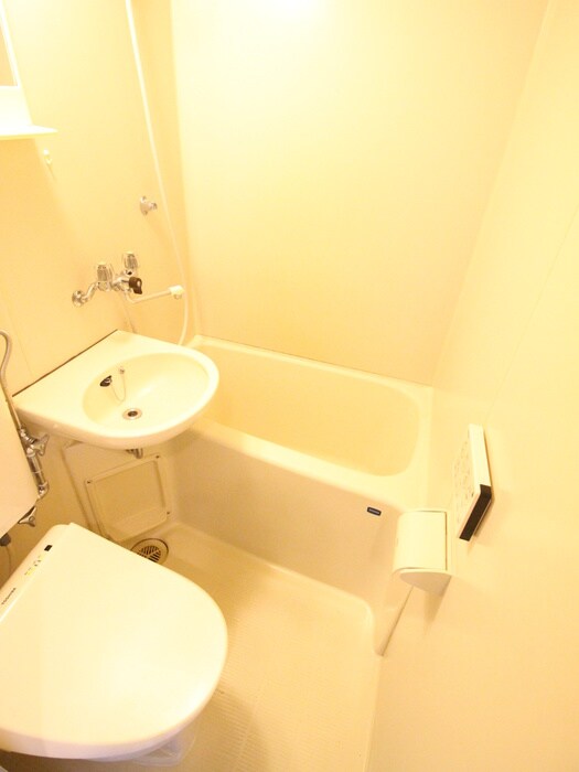 物件内観写真10　(バス／シャワールーム等)