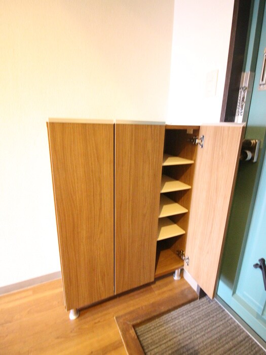 物件内観写真17　(靴箱)