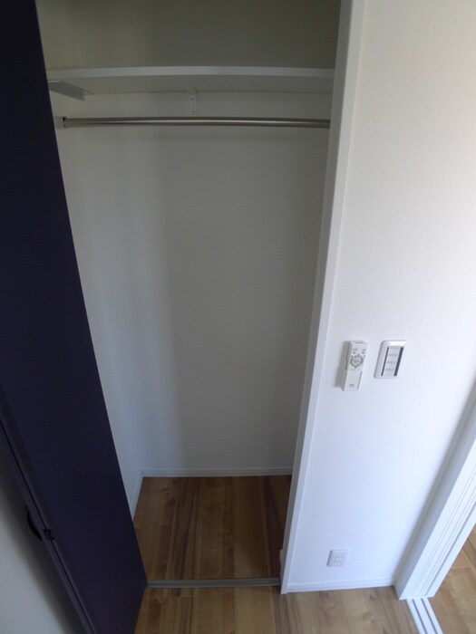 物件内観写真9　(収納)