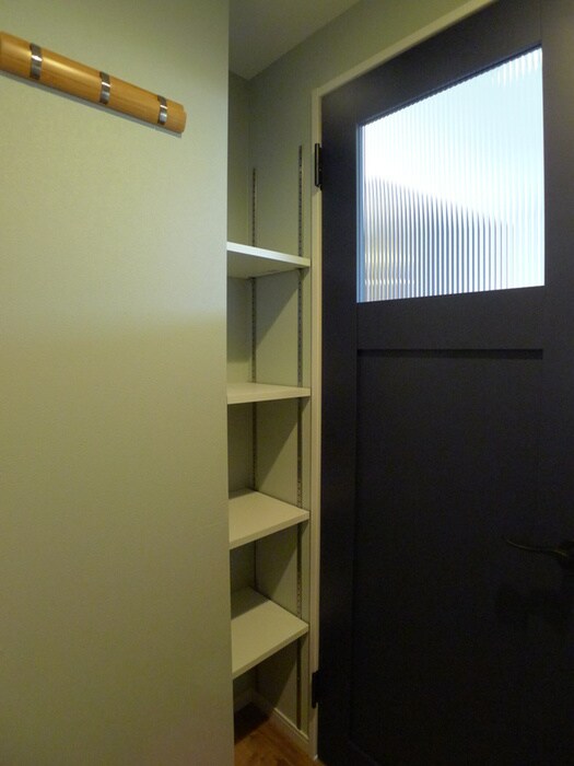 物件内観写真17　(収納)