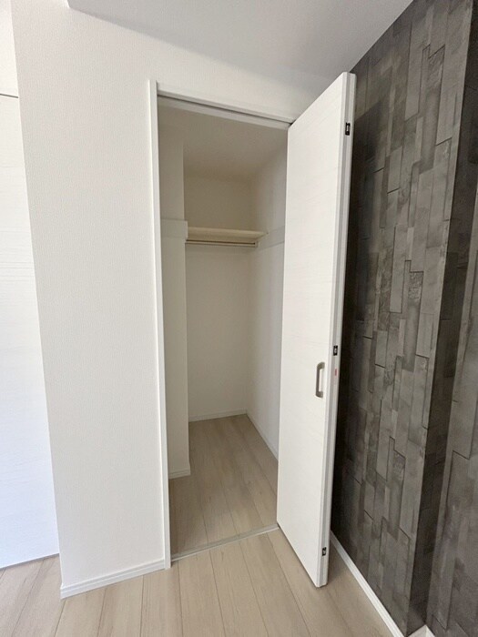 物件内観写真10　(収納)