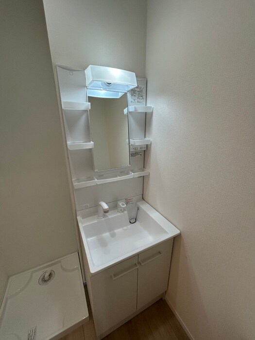 物件内観写真12　(洗面)