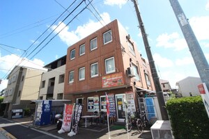 シャトレーヌ調布（301）外観写真