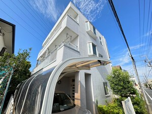 メゾン牧浦外観写真