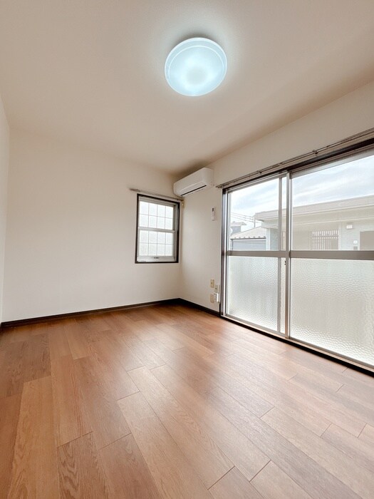 物件内観写真7　(居室)