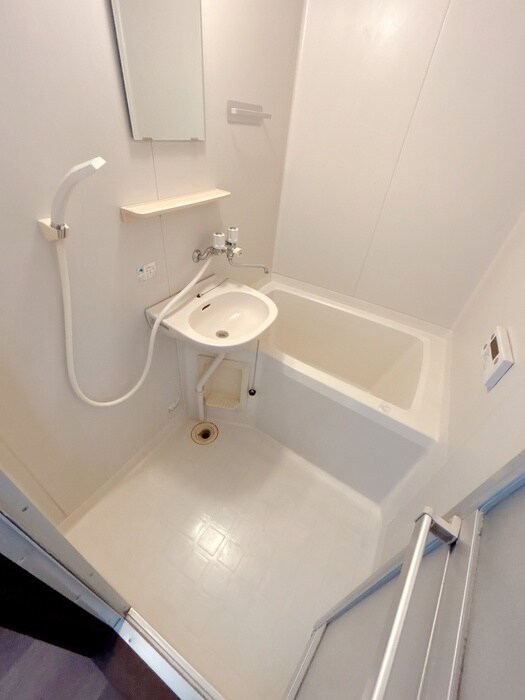 物件内観写真11　(バス／シャワールーム等)