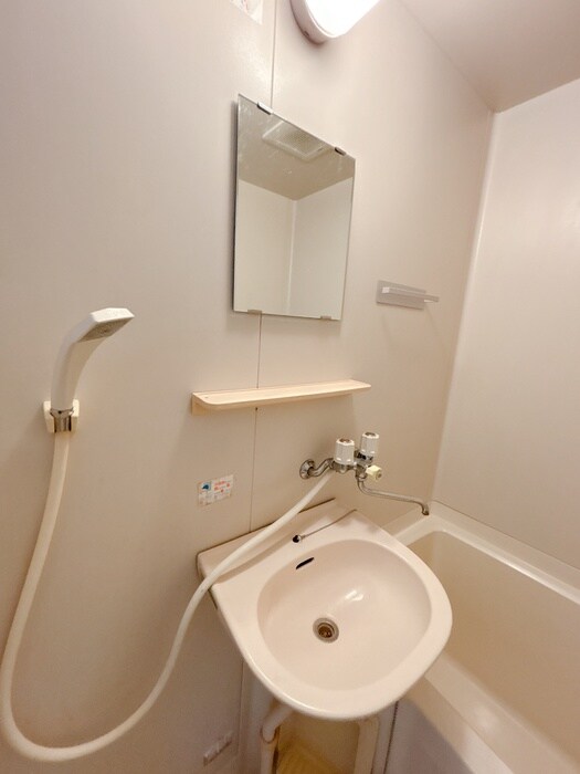 物件内観写真13　(洗面)